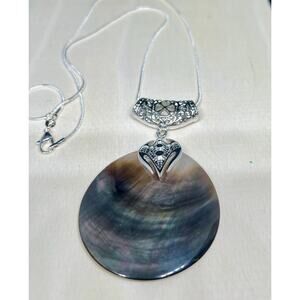 Shell necklace, Shell jewelry, Coastal necklace, Coastal jewelry,